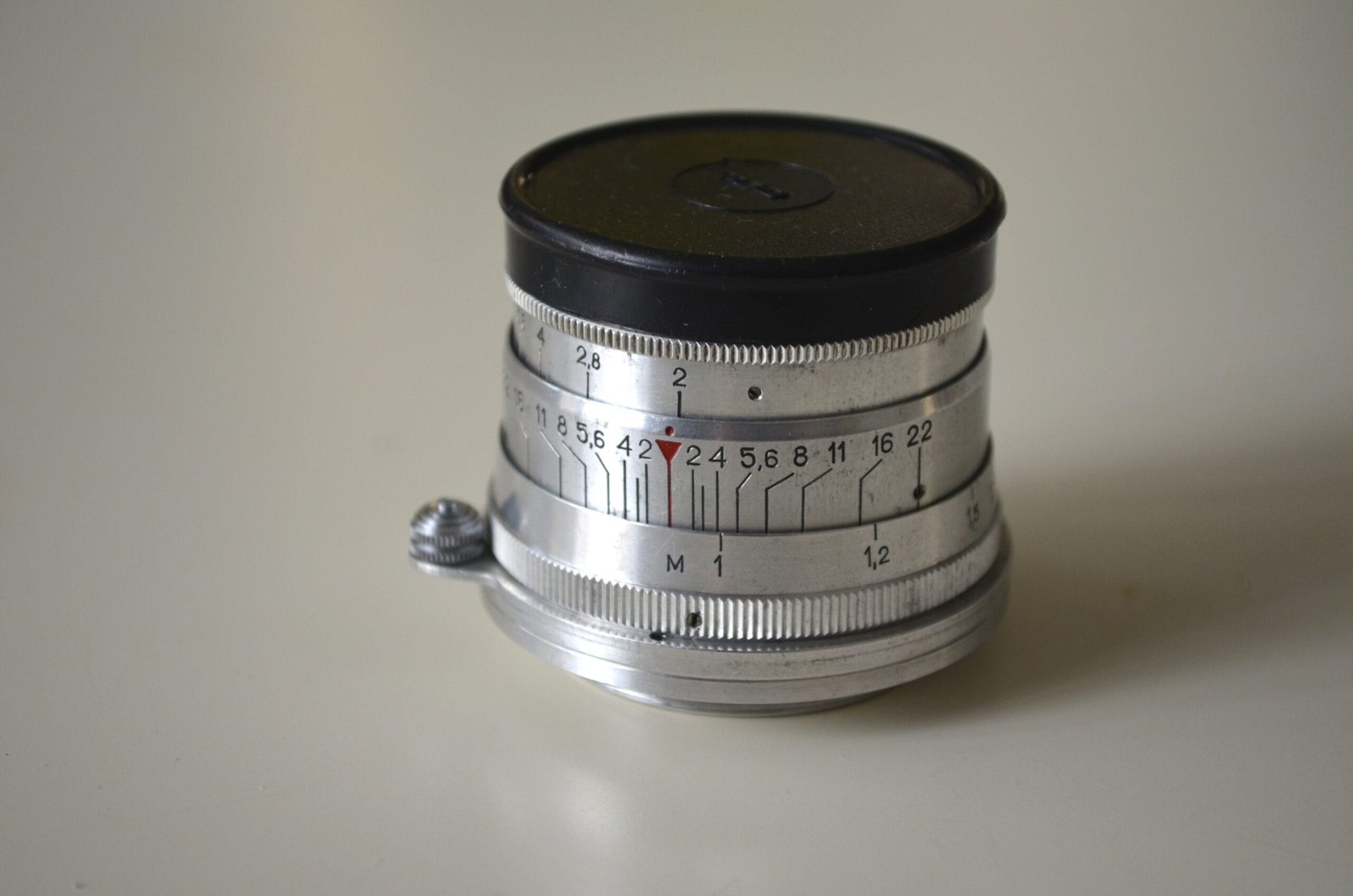 Early Jupiter 8 2/50mm KMZ Red P M39 rangefinder soviet lens s/n 5706589 - Image 2