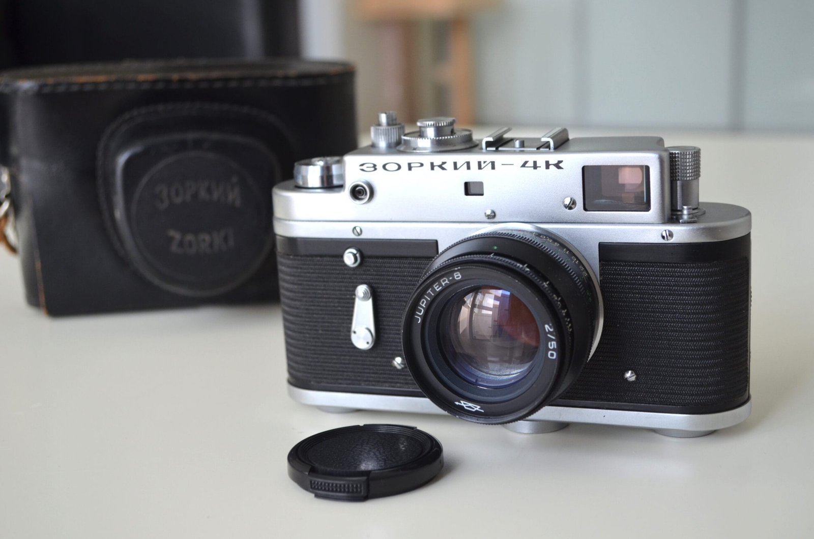 Zorki 4k Soviet Rangefinder Camera 35mm with Jupiter 8 2/50mm S/N 73711411