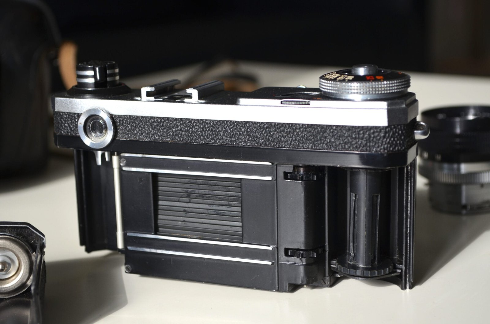 Kiev 4AM 35mm RF camera with Helios 103 1.8/53mm lens s/n 8206183 - Image 5