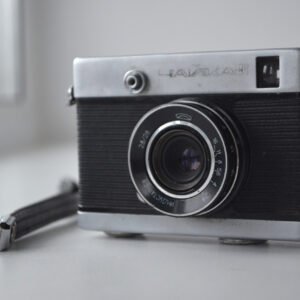 Chaika 2 Soviet Film Half-frame Camera 35mm lens Industar-69 S/N 2142502