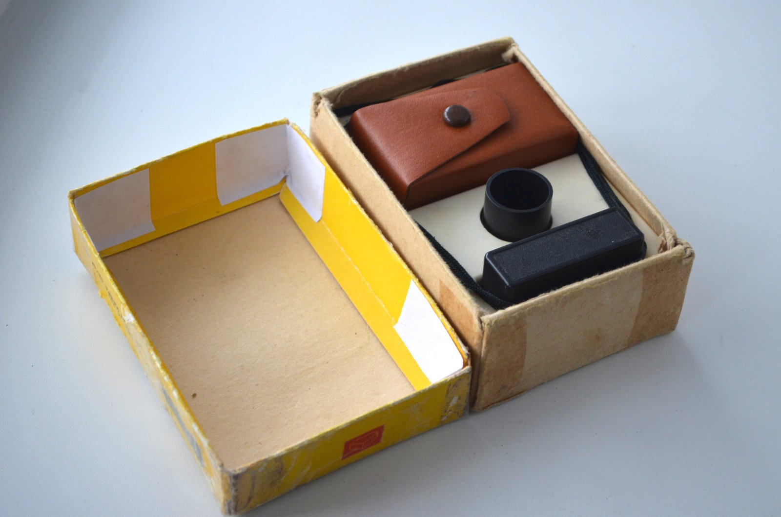 KIEV 30 Soviet 16mm Camera Lens INDUSTAR - M (3,5 / 23) S/N 8208036 - Image 2