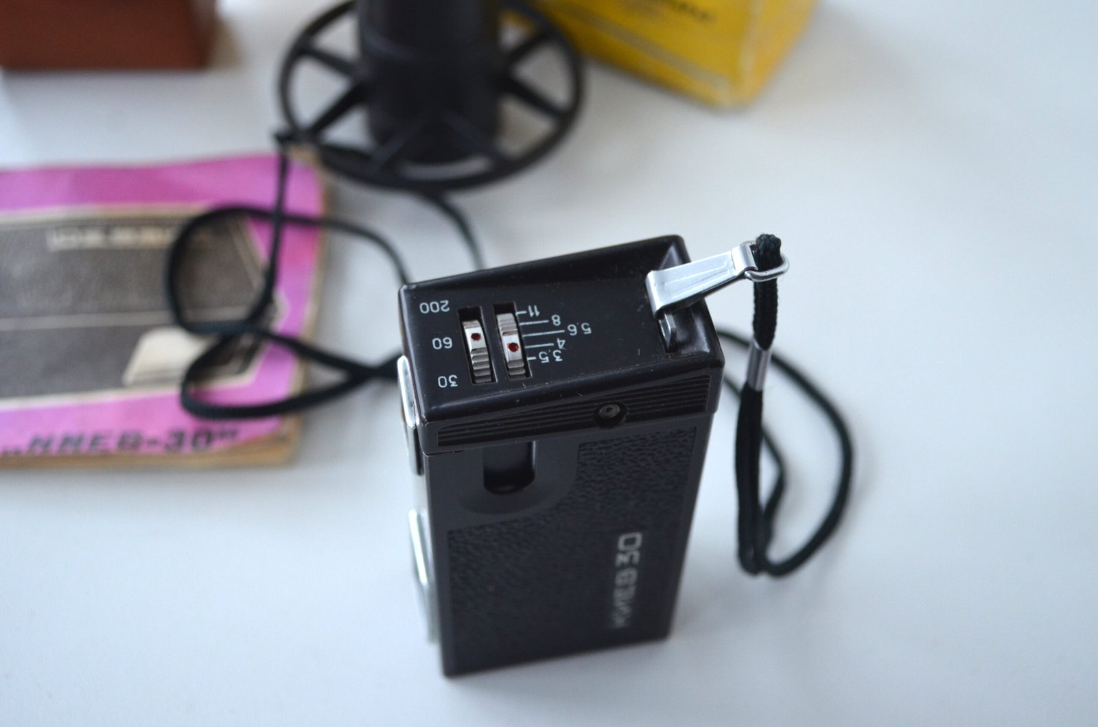 KIEV 30 Soviet 16mm Camera Lens INDUSTAR - M (3,5 / 23) S/N 8208036 - Image 6