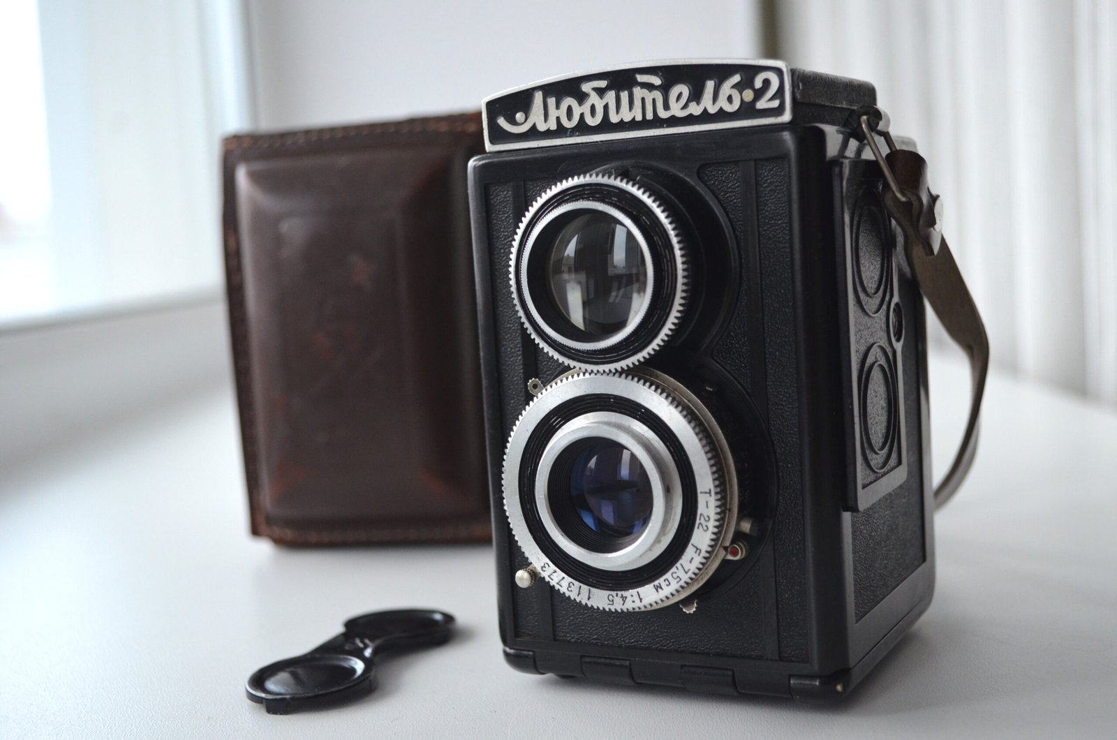 Lubitel 2 LOMO Soviet TLR Camera Medium Format 6x6 S/N: 113773