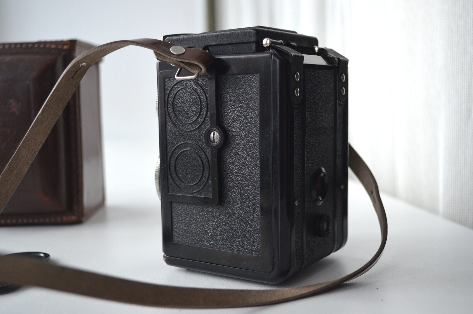 Lubitel 2 LOMO Soviet TLR Camera Medium Format 6x6 S/N: 113773 - Image 4