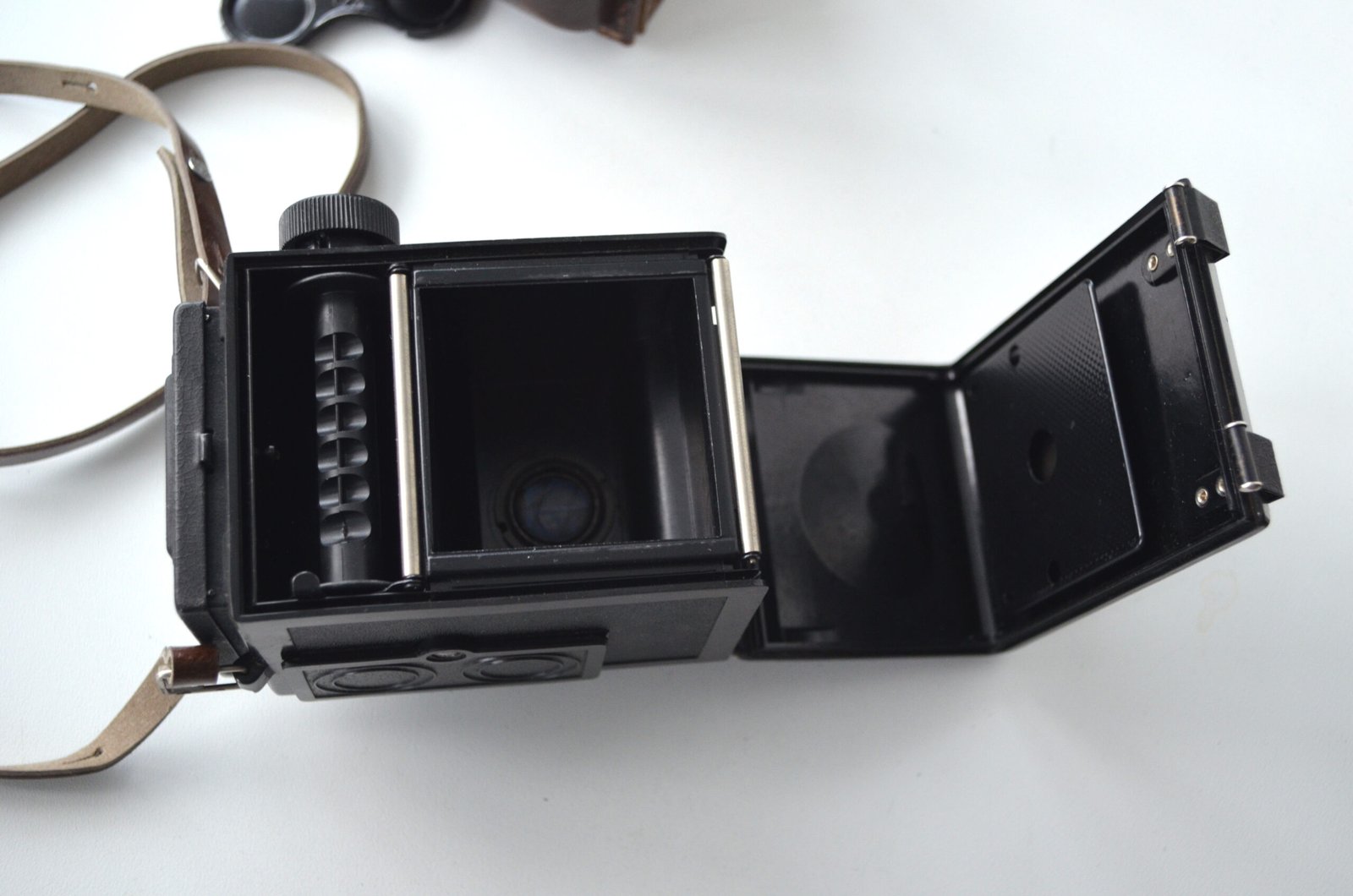 Lubitel 2 LOMO Soviet TLR Camera Medium Format 6x6 S/N: 113773 - Image 7