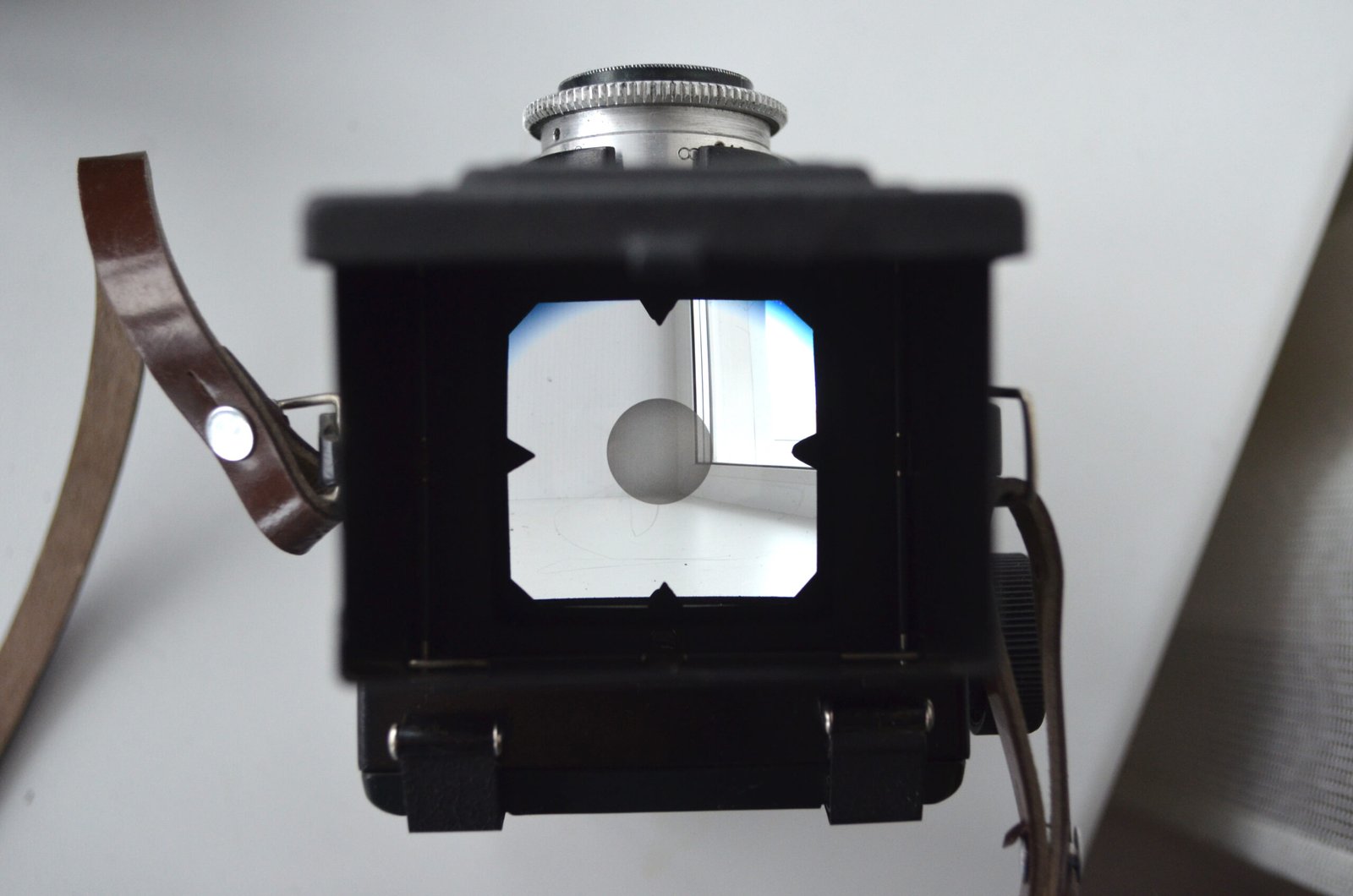 Lubitel 2 LOMO Soviet TLR Camera Medium Format 6x6 S/N: 113773 - Image 8