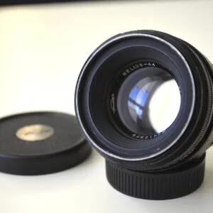 KMZ Helios 44 f2/58mm mount m42 SLR Soviet lens S/N 0418379