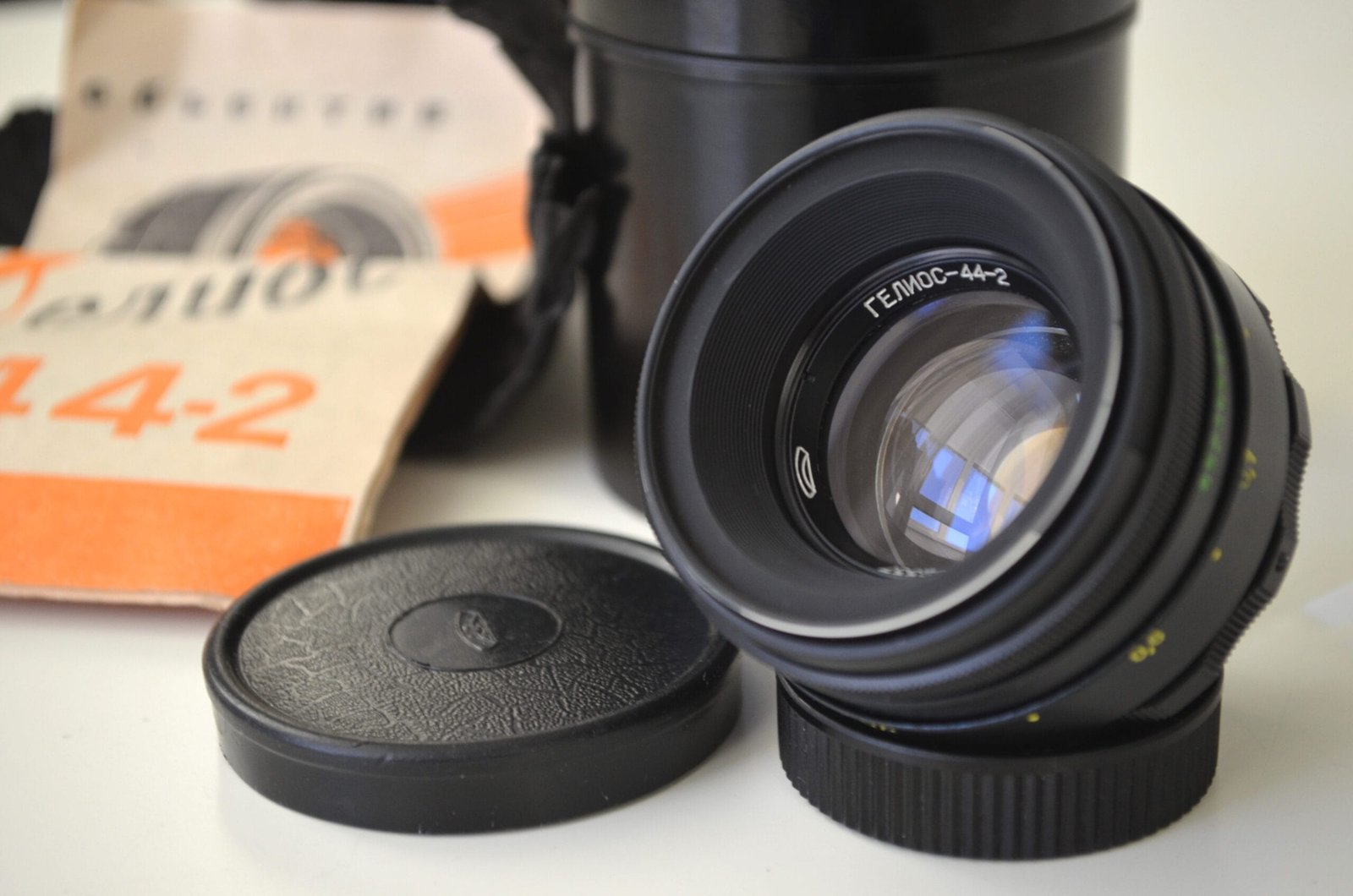 Belomo Helios 44-2 f2/58mm m42 Soviet lens S/N 85236548