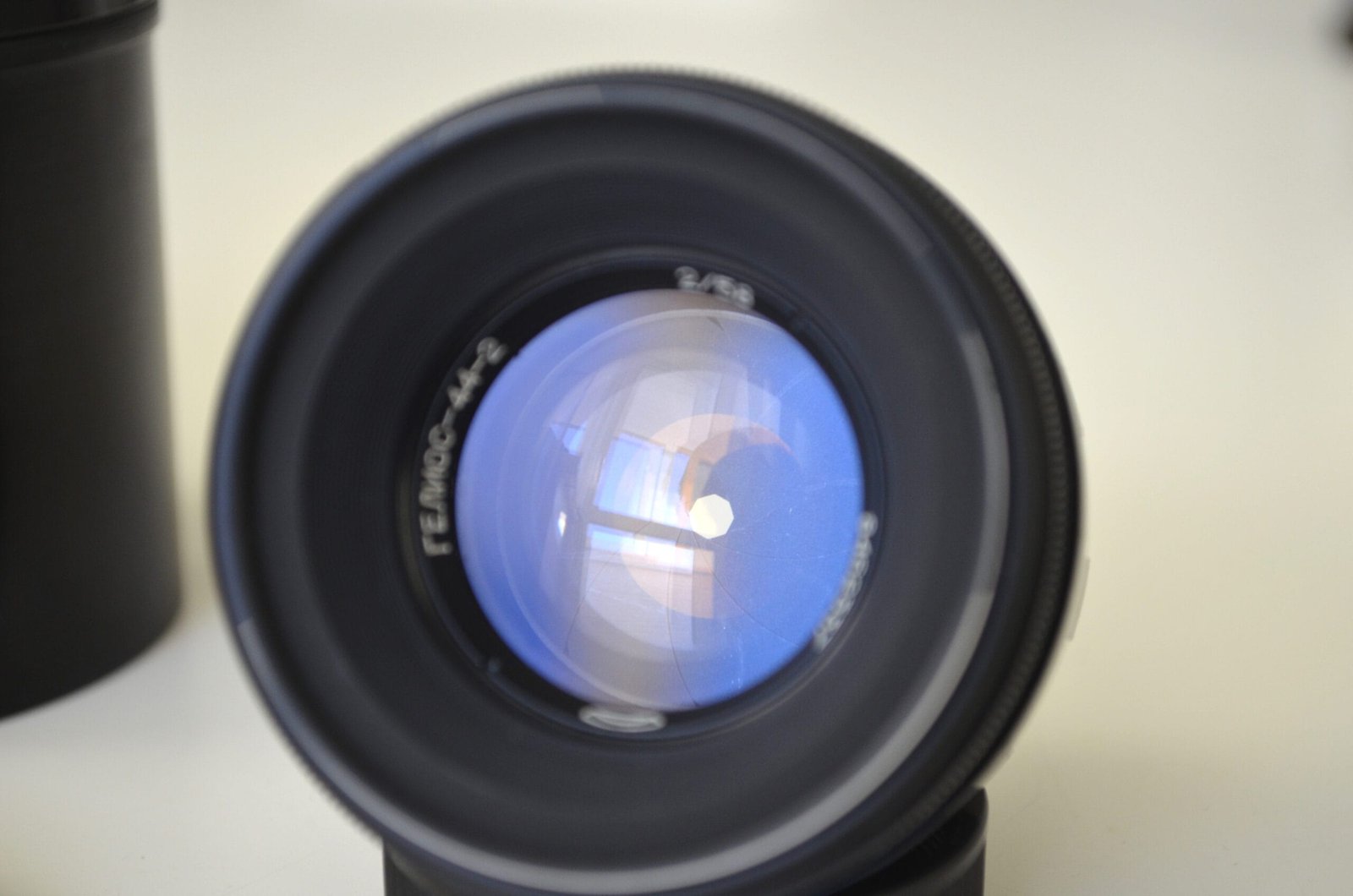 Belomo Helios 44-2 f2/58mm m42 Soviet lens S/N 85236548 - Image 2