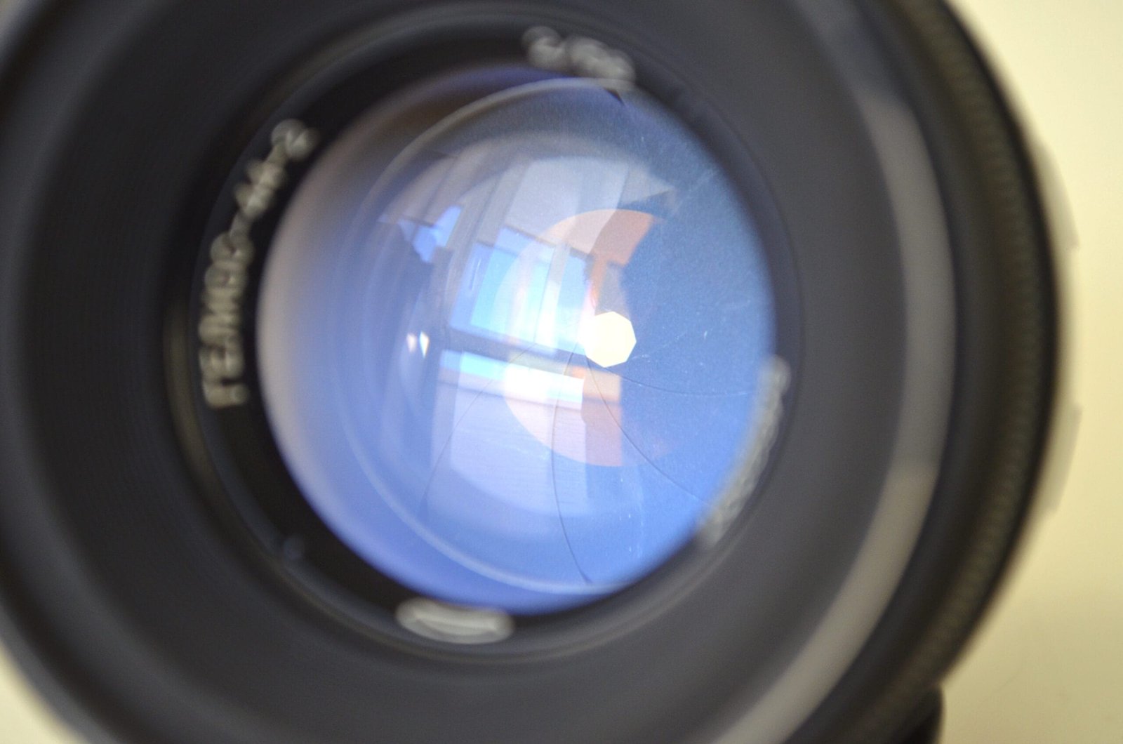 Belomo Helios 44-2 f2/58mm m42 Soviet lens S/N 85236548 - Image 3