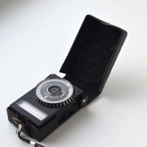 LENINGRAD 6 Soviet Exposure Light meter in box