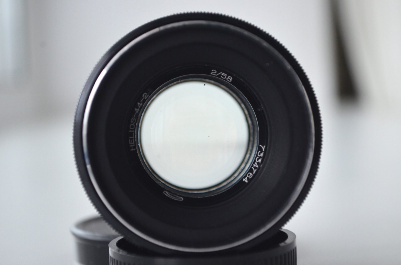 Early Helios 44-2 f2/58mm m42 Belomo Soviet lens S/N 7334764 - Image 4