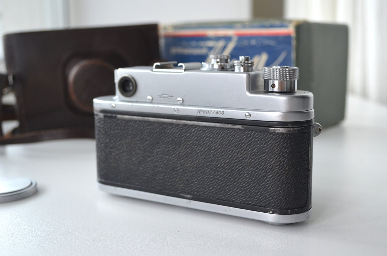 MIR 35mm Soviet Rangefinder Camera JUPITER-8 2/50mm in original box - Image 2