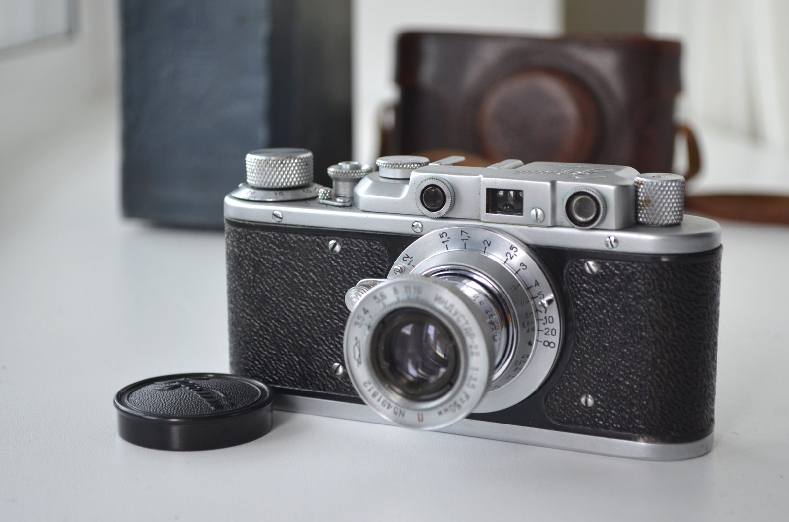 Zorki 1 Soviet Rangefinder Camera 35mm industar 22 50mm s/n 594221