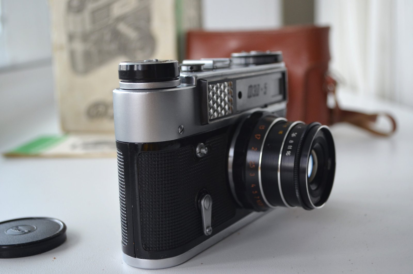 FED 5 in original box with Industar 61 L/D 2.8/53mm - Image 3