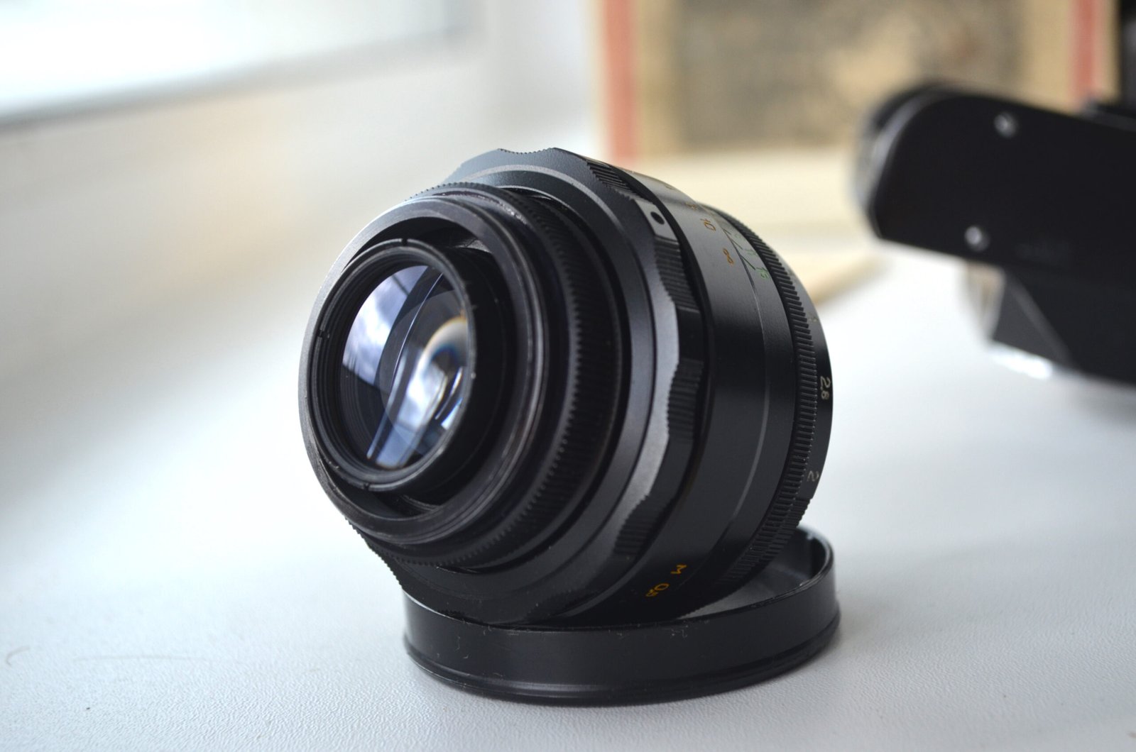 Zenit ET Soviet 35mm SLR Camera with Helios 44-2 2/58mm Lens M42 - Image 9