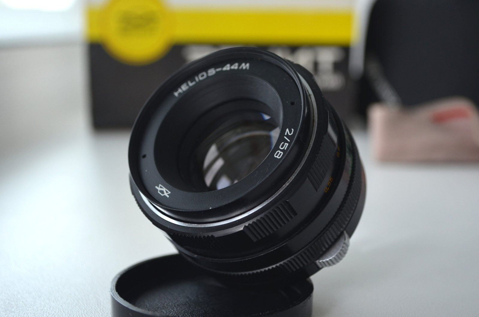 Zenit 122 Soviet 35mm SLR Camera with Helios 44m 2/58mm Lens M42 - Image 9