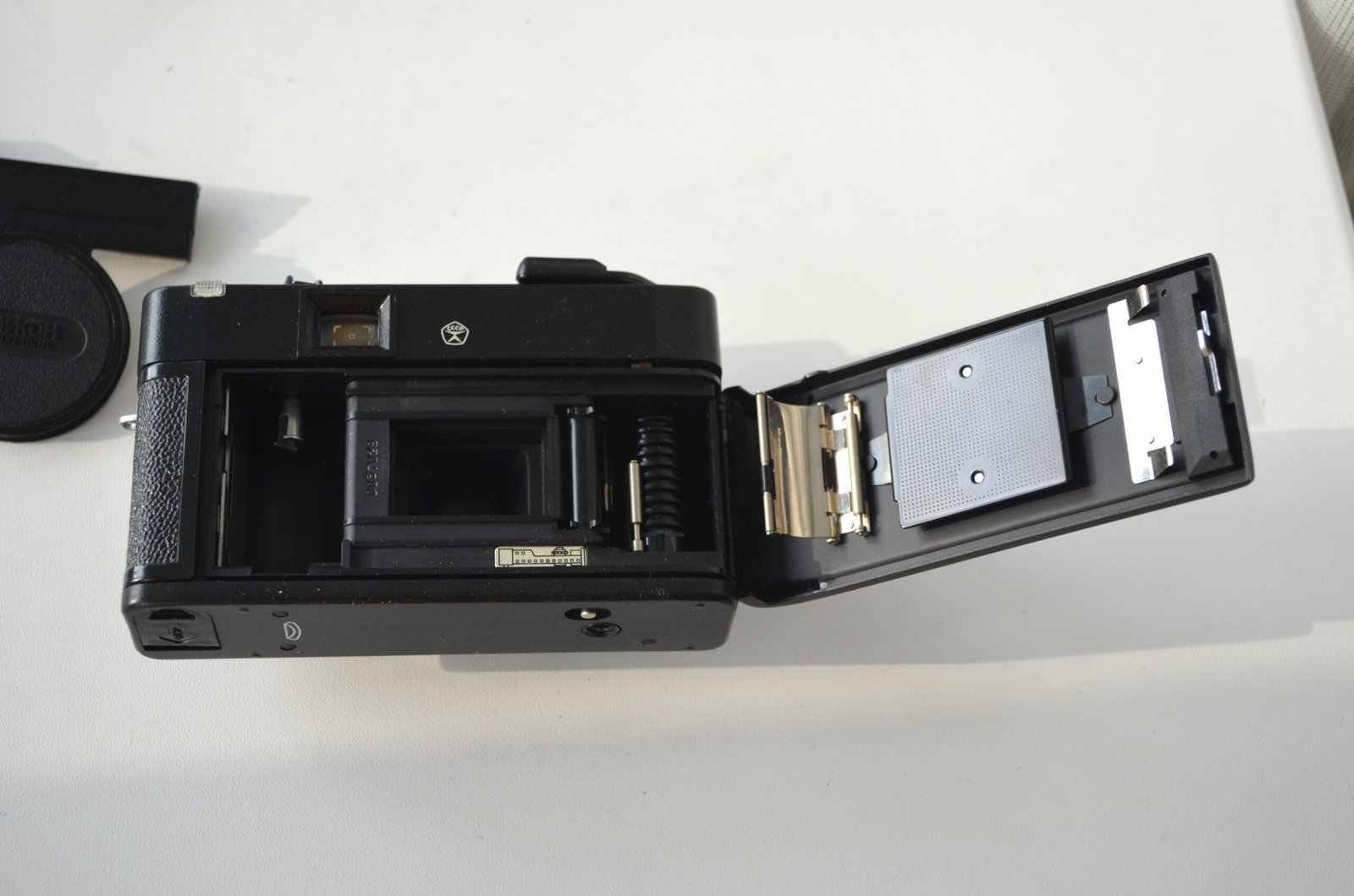 Elikon Autofocus Vintage 35mm Film Camera Lomography - Image 8