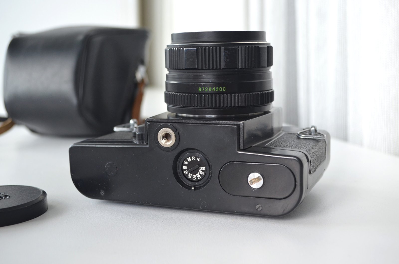 Zenit 19 Soviet 35mm SLR Camera with Helios 44m-4 2/58mm Lens M42 - Image 5