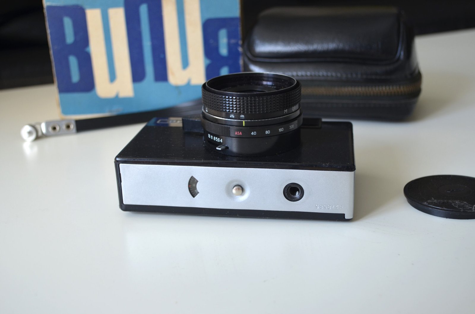 Vilia Soviet 35mm Film Camera - Image 6