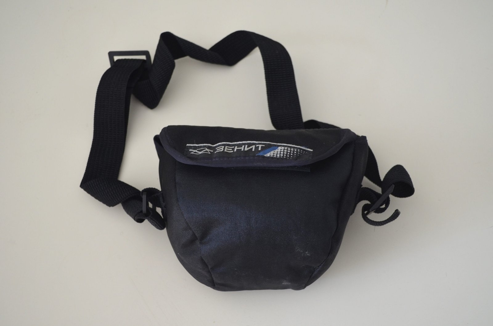 Zenit AM2 Soviet 35mm SLR Camera with MC Helios 44k-4 2/58mm Pentax K-mount - Image 14