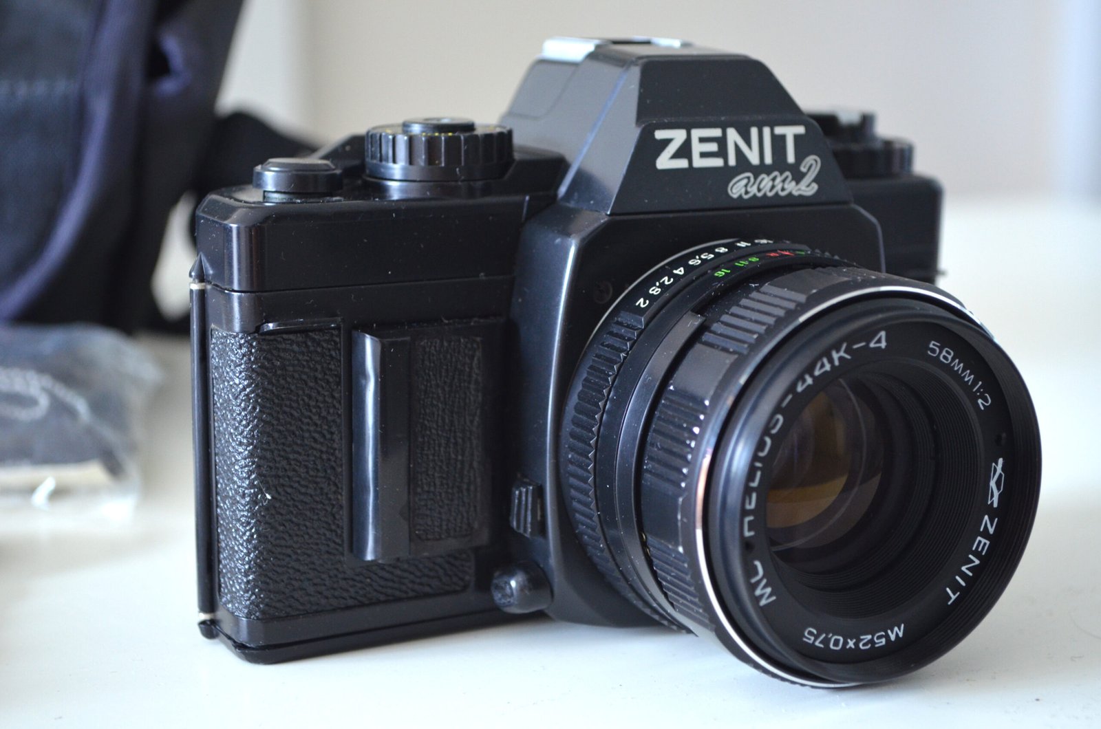 Zenit AM2 Soviet 35mm SLR Camera with MC Helios 44k-4 2/58mm Pentax K-mount - Image 2
