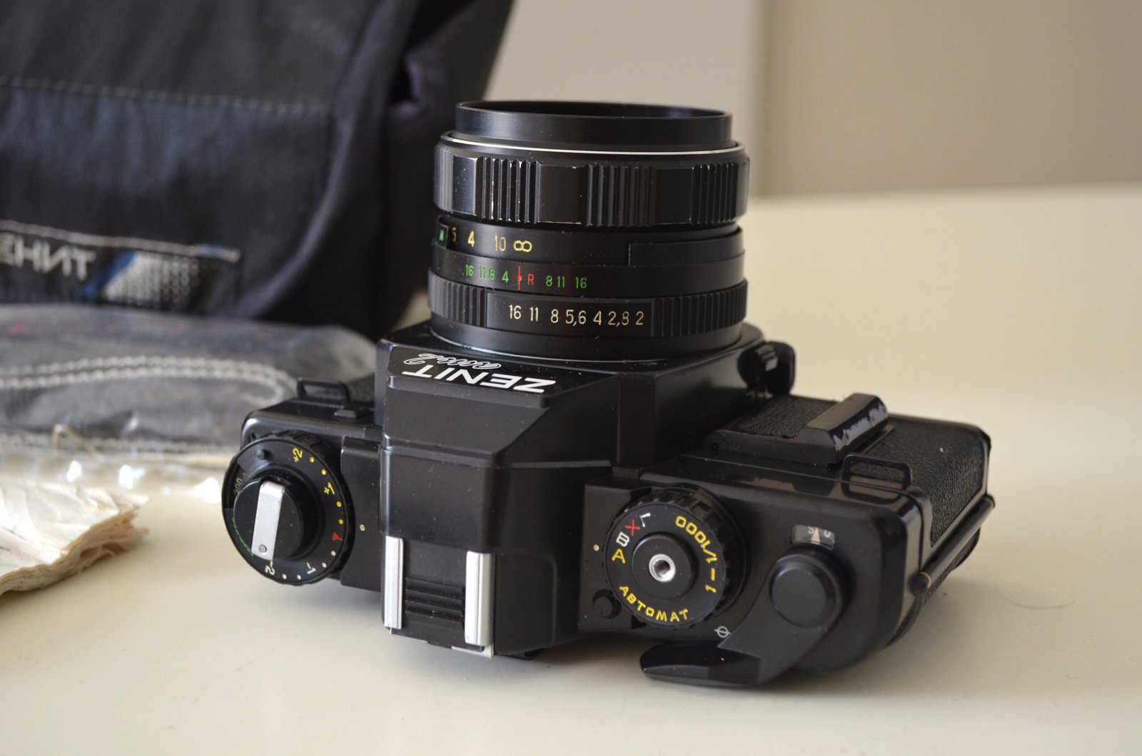 Zenit AM2 Soviet 35mm SLR Camera with MC Helios 44k-4 2/58mm Pentax K-mount - Image 4