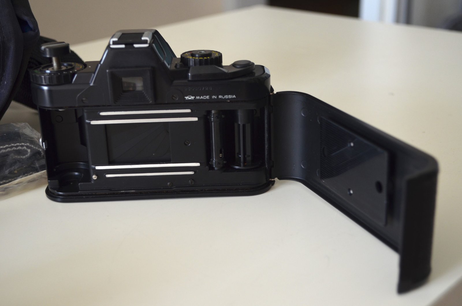 Zenit AM2 Soviet 35mm SLR Camera with MC Helios 44k-4 2/58mm Pentax K-mount - Image 9