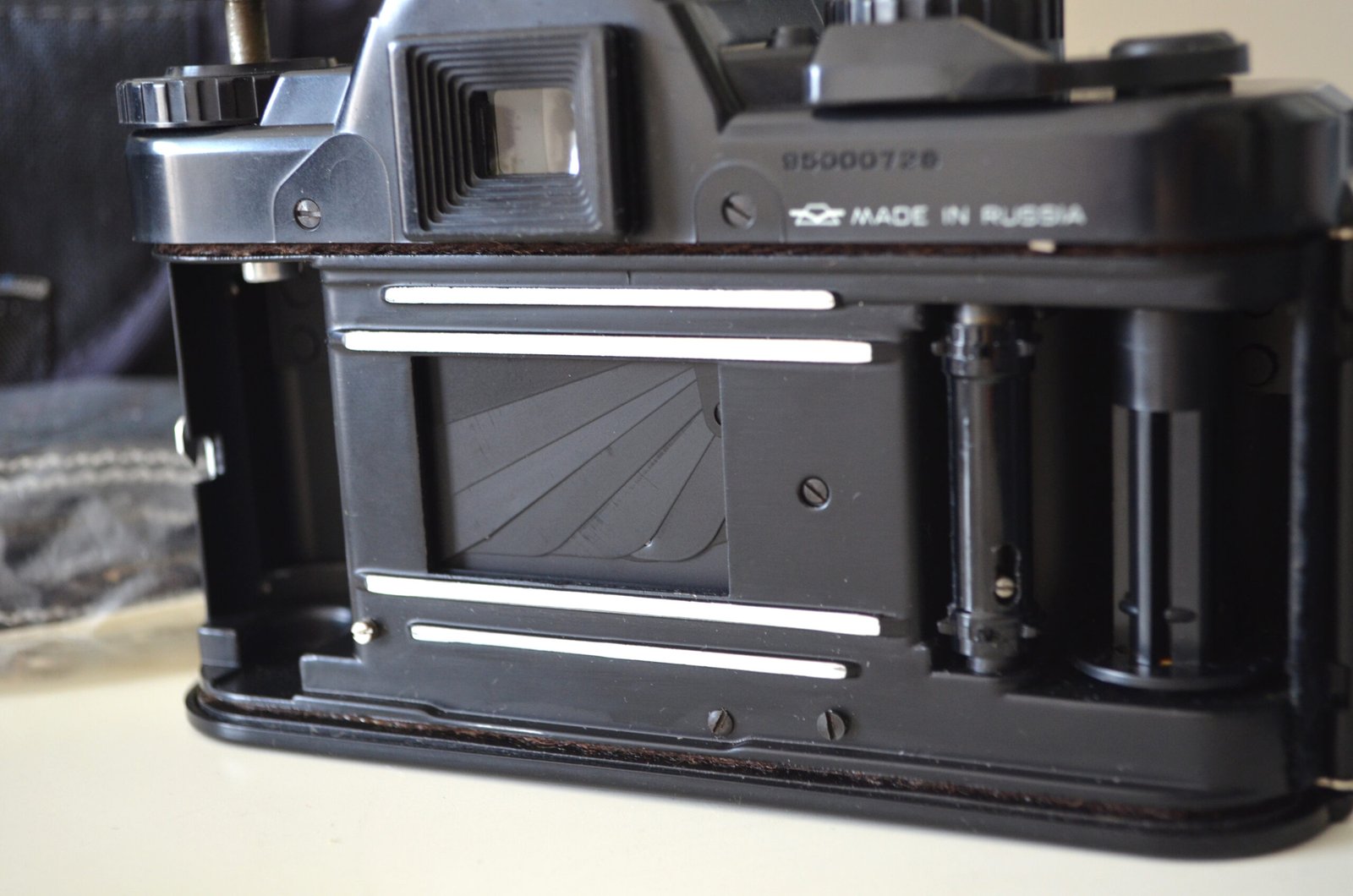 Zenit AM2 Soviet 35mm SLR Camera with MC Helios 44k-4 2/58mm Pentax K-mount - Image 8