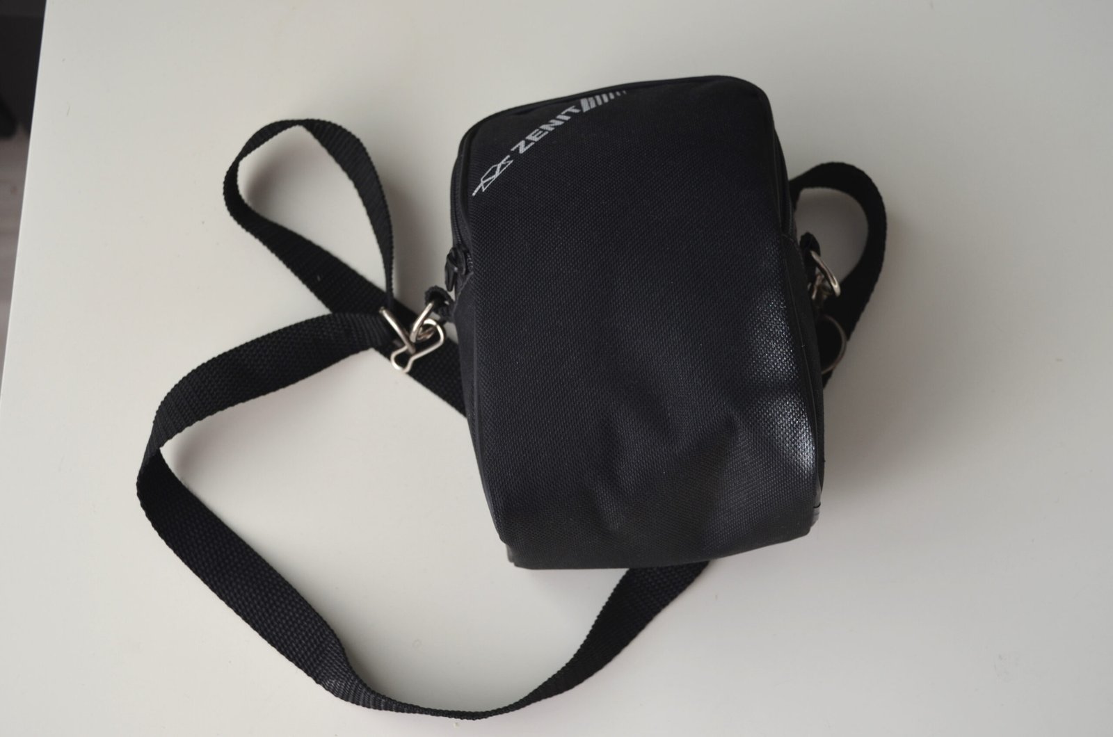 Zenit 412 Soviet 35mm SLR Camera with Zenitar M2s 2/50mm Lens M42 - Image 11