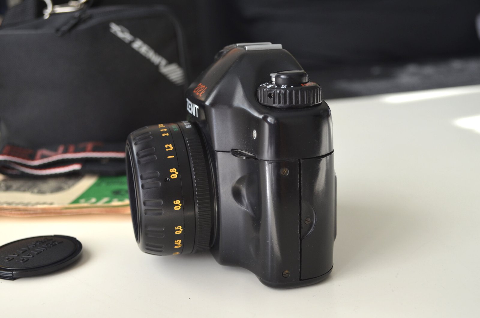 Zenit 212k Soviet 35mm SLR Camera with MC Zenitar K2 2/50mm Pentax K-mount - Image 4