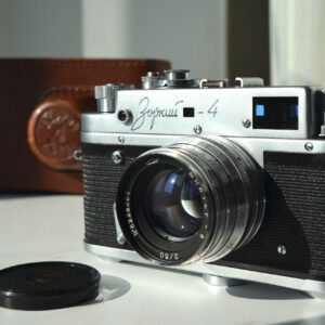 Zorki 4 Soviet Rangefinder Camera 35mm with Jupiter 8 2/50mm S/N 68000120