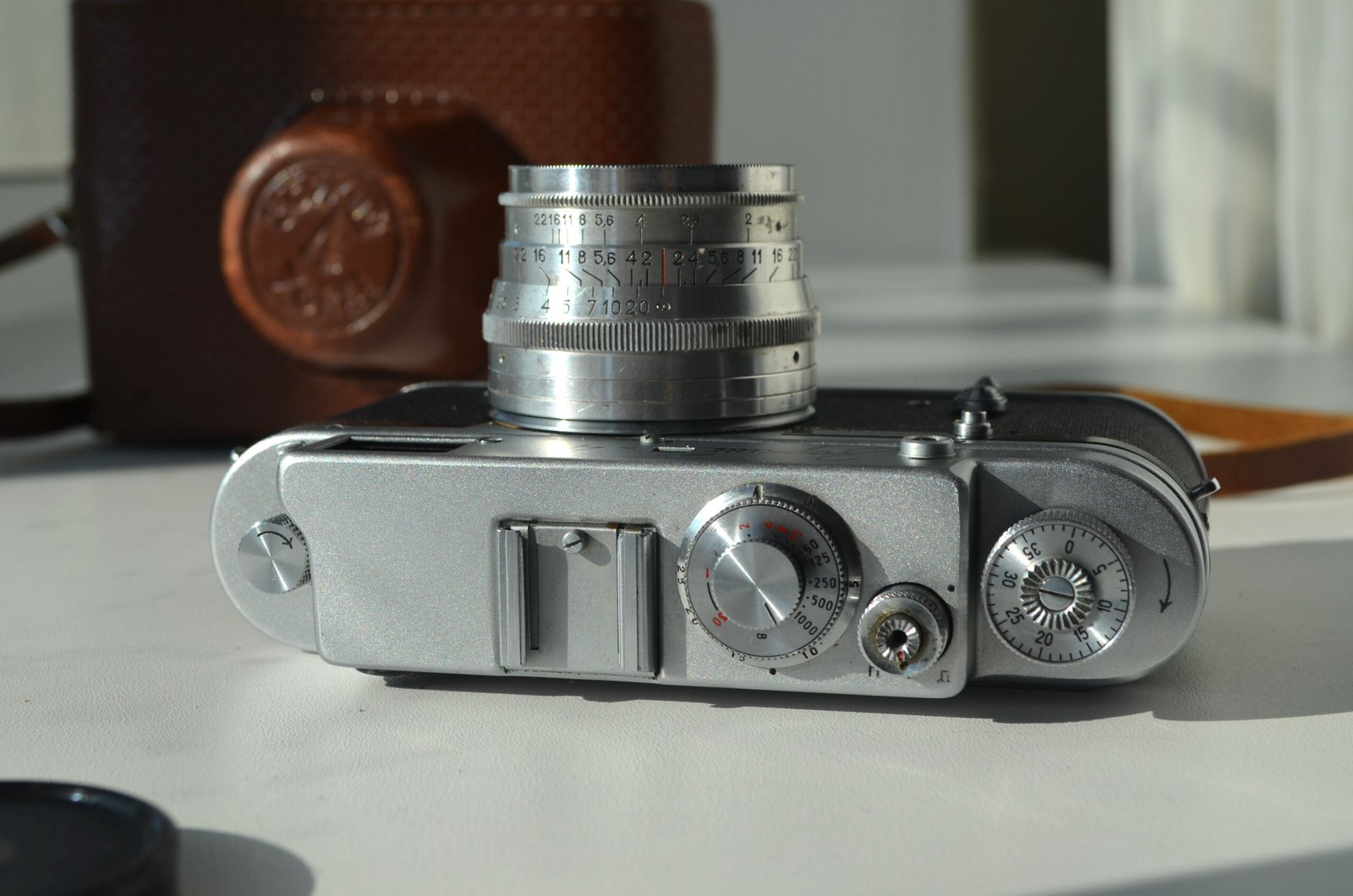 Zorki 4 Soviet Rangefinder Camera 35mm with Jupiter 8 2/50mm S/N 68000120 - Image 3