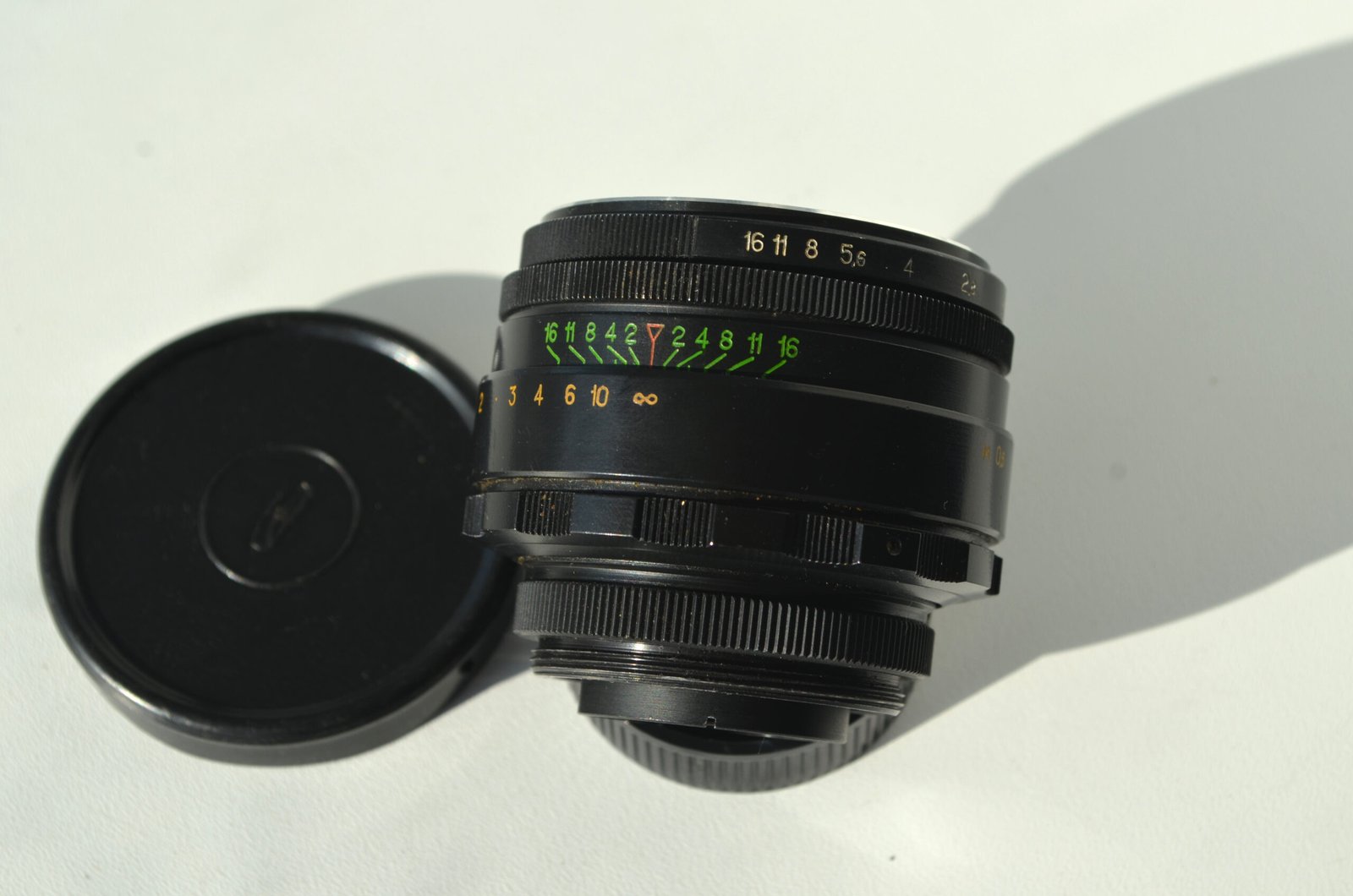 Belomo Helios 44-2 f2/58mm m42 Soviet lens S/N 83155484 - Image 6