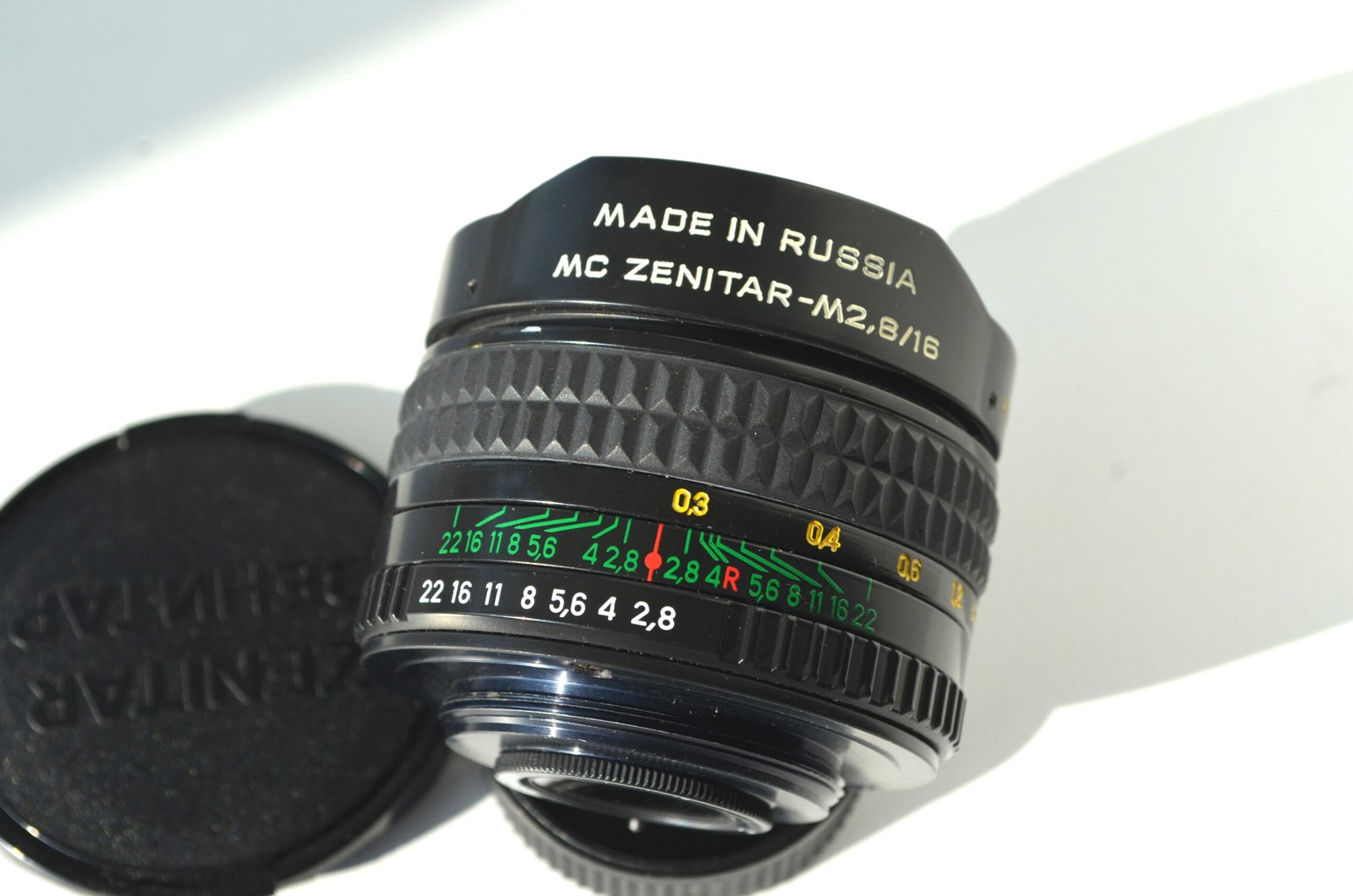 MC Zenitar M 16mm f2.8 Super Wide Fish Eye M42 s/n 113122 - Image 6