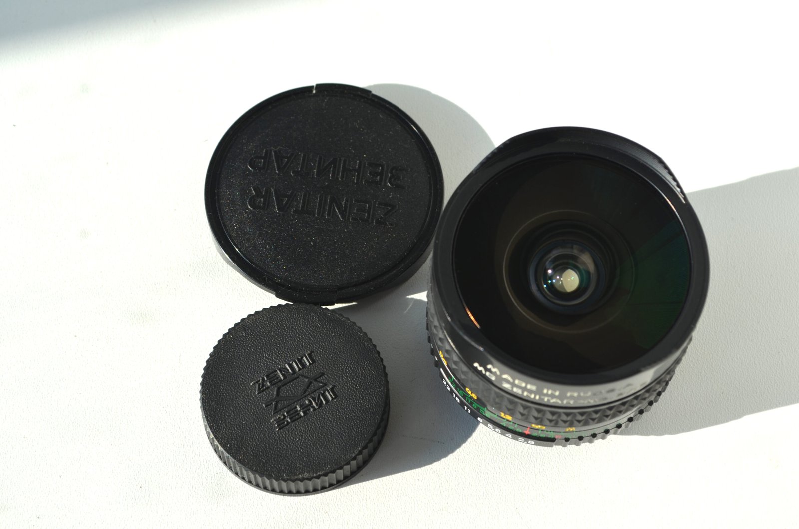 MC Zenitar M 16mm f2.8 Super Wide Fish Eye M42 s/n 113122 - Image 7