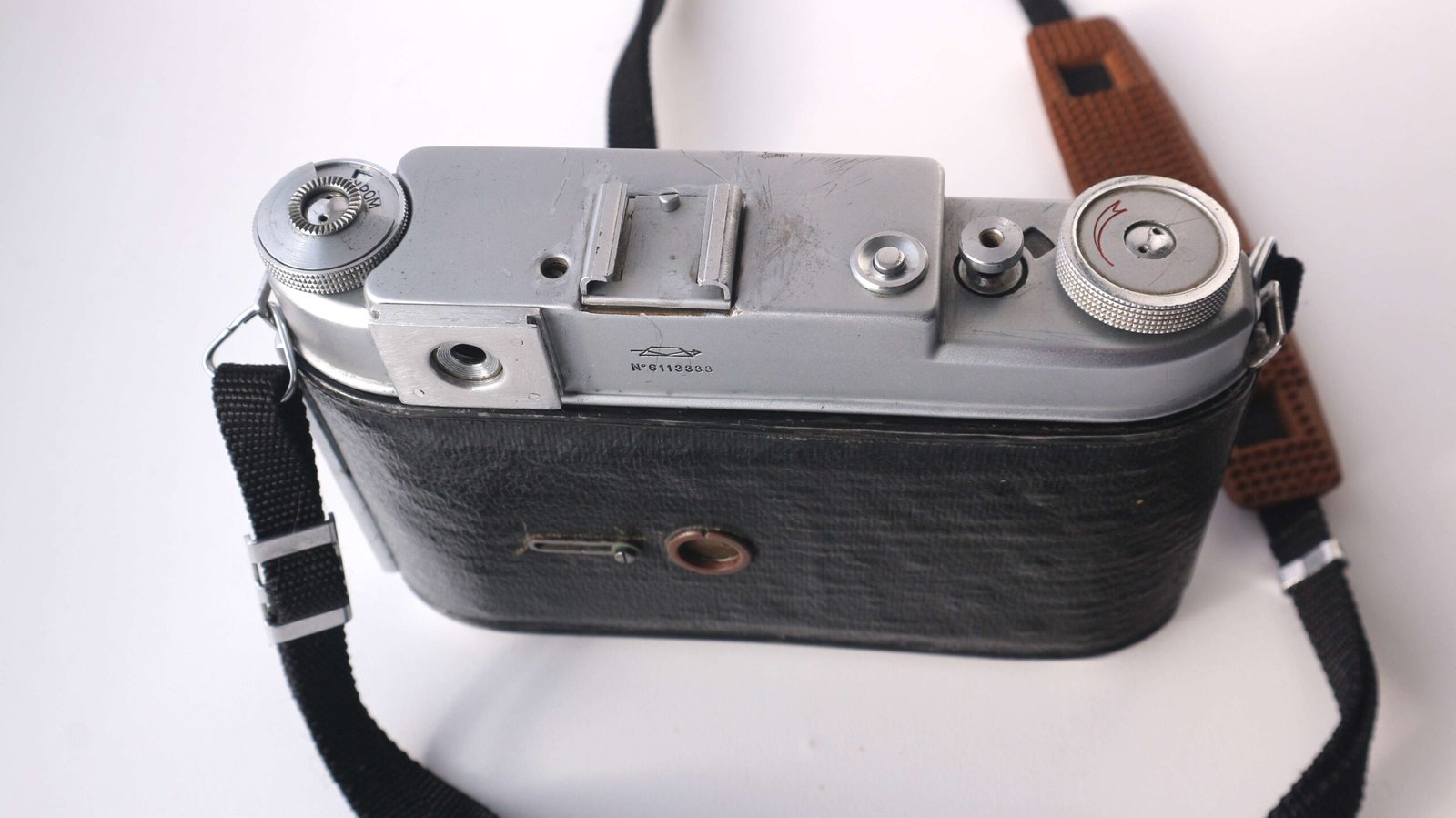 ISKRA Soviet 6×6 medium format folding camera INDUSTAR-58 3,5/75mm - Image 5