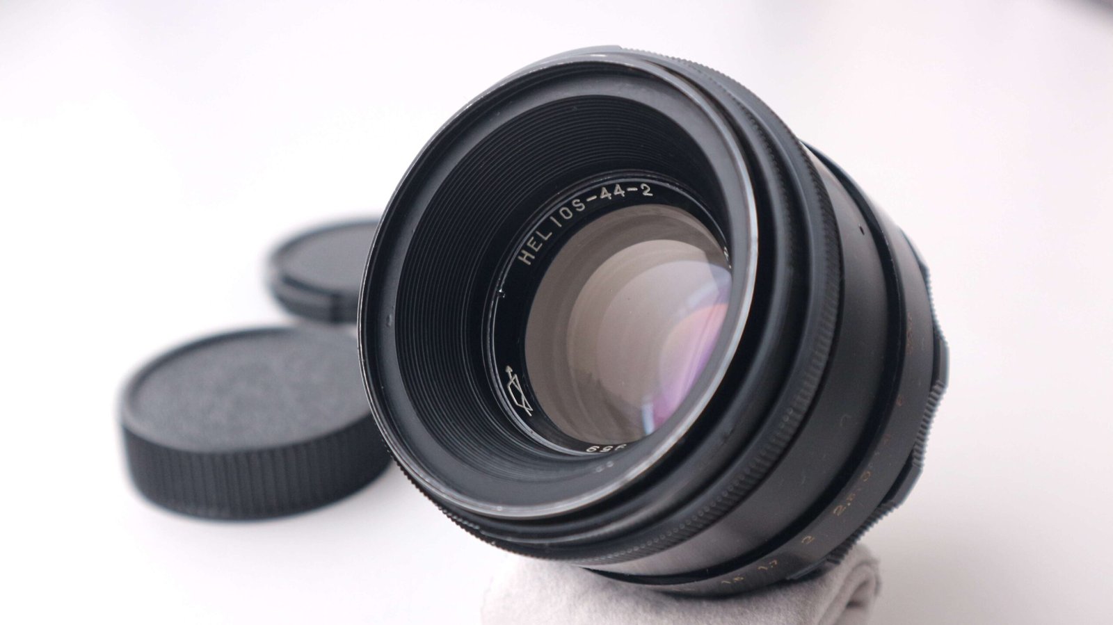 KMZ Helios 44 f2/58mm mount m39 Soviet lens Serviced S/N 0304771