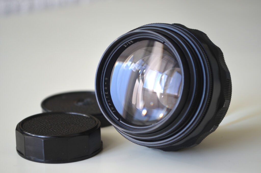 JUPITER-9 85mm F2.0 LZOS製 JUPITER 9 85mm f/2 LZOS SLR lens M42 s/n 8204203 - to buy on