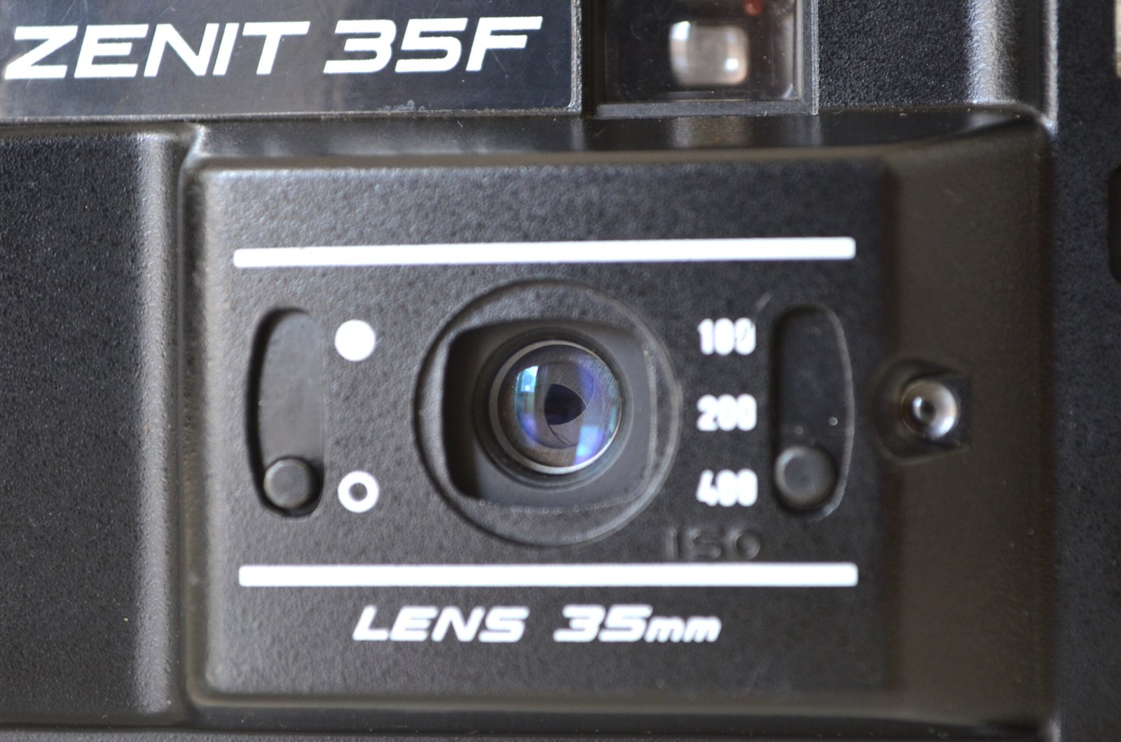 Zenit 35F 35mm Soviet Film Compact Camera s/n 8819635 - Image 3