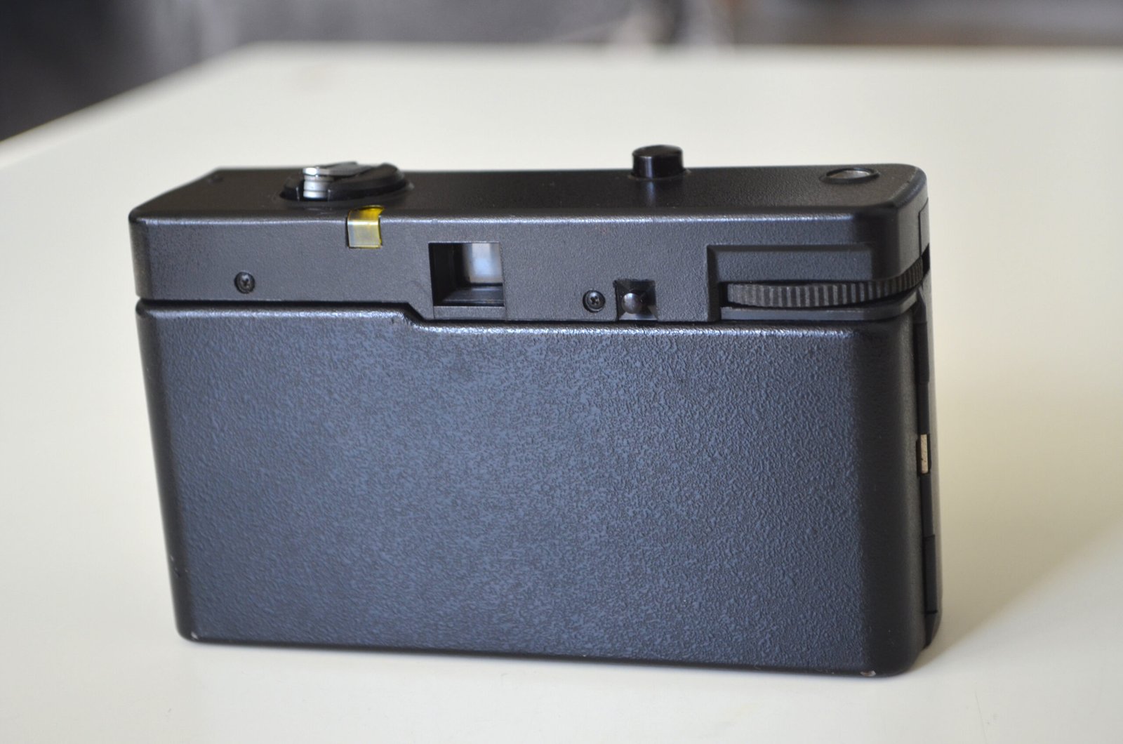 Zenit 35F 35mm Soviet Film Compact Camera s/n 8819635 - Image 4