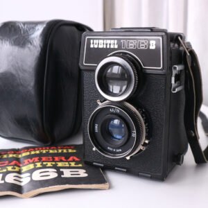 Lubitel 166 B LOMO TLR Camera Medium Format 6x6. S/N: 83521625