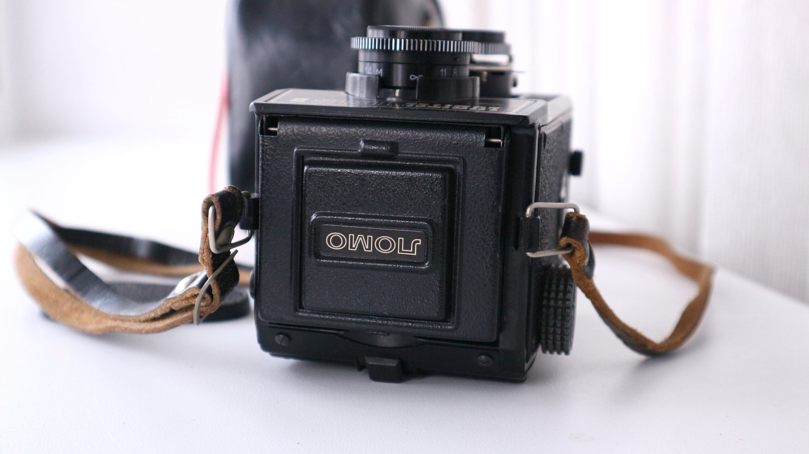 Lubitel 166 B LOMO TLR Camera Medium Format 6x6. S/N: 81710072 - Image 6