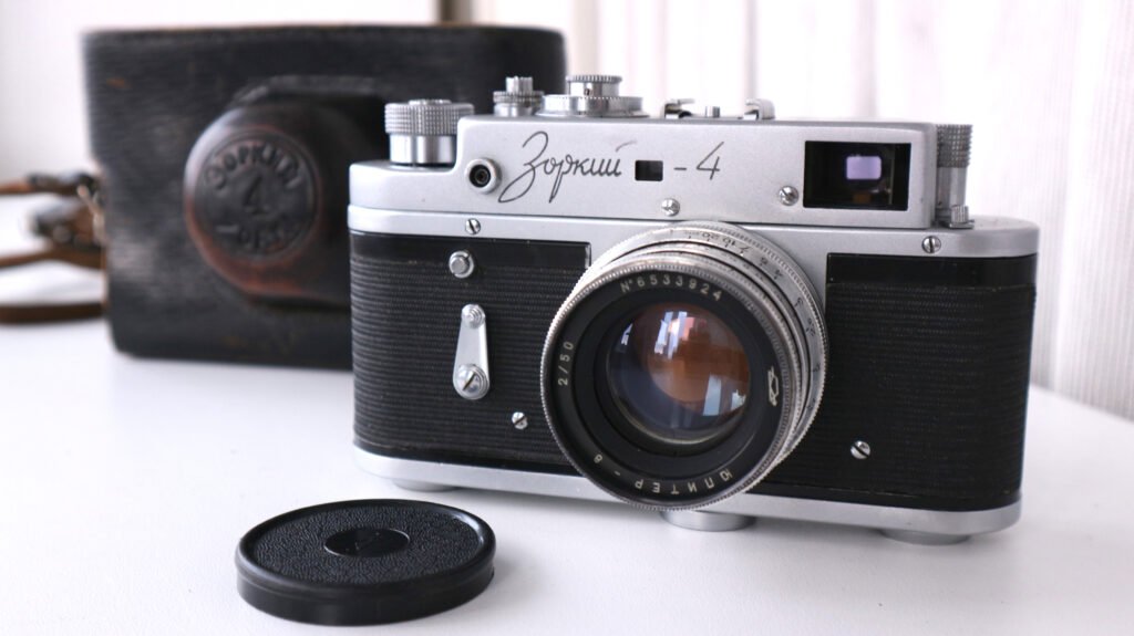 Zorki 4 Soviet Rangefinder Camera 35mm with Jupiter 8 2/50mm S/N