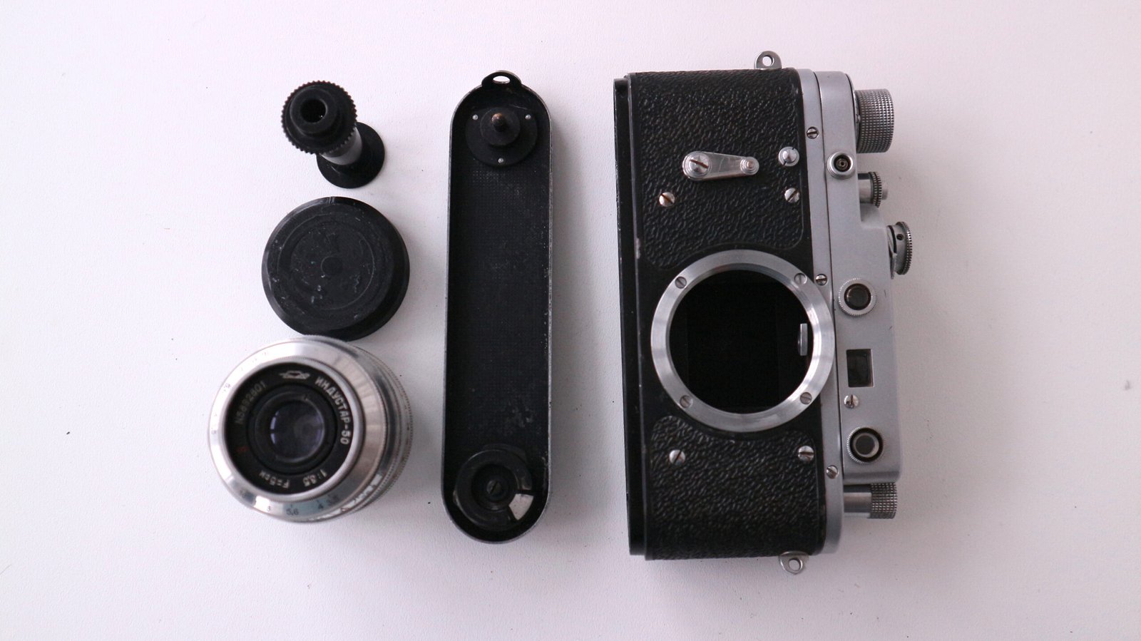 Zorki 2-с Soviet Rangefinder Camera 35mm with Industar 50 3.5/50mm S/N 5892801 - Image 7