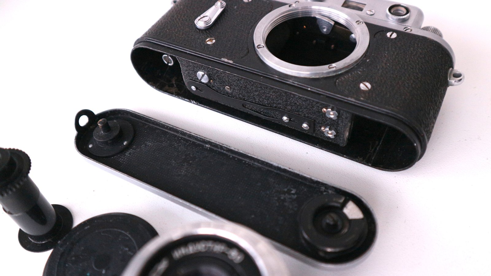 Zorki 2-с Soviet Rangefinder Camera 35mm with Industar 50 3.5/50mm S/N 5892801 - Image 6