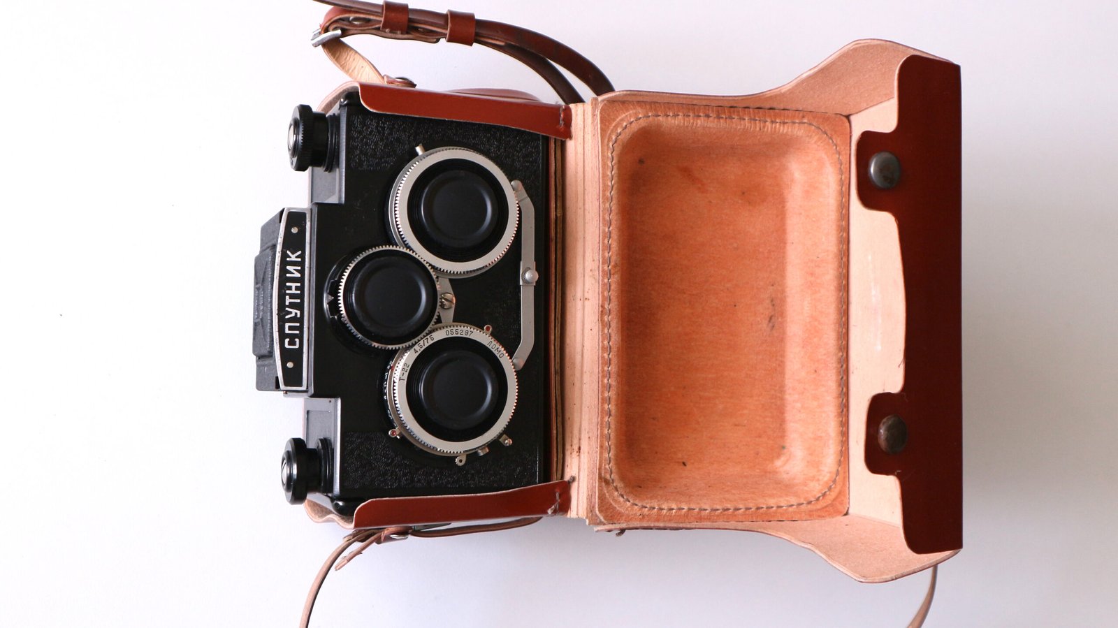 SPUTNIK Stereo 6x6 LOMO USSR Medium Format Camera - Image 12