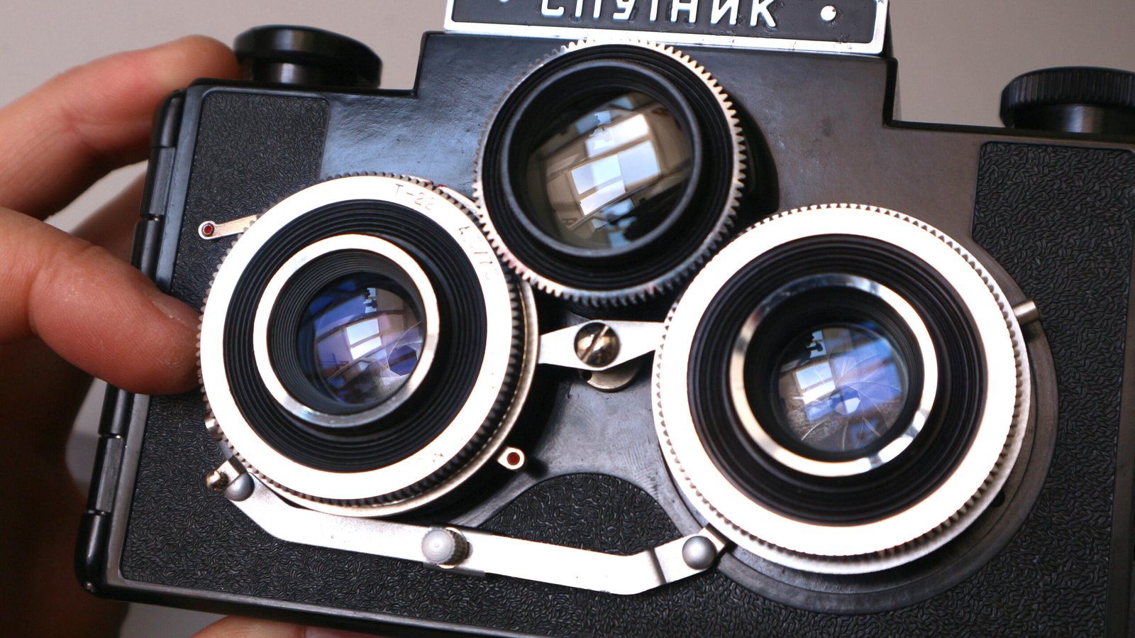 SPUTNIK Stereo 6x6 LOMO USSR Medium Format Camera - Image 3