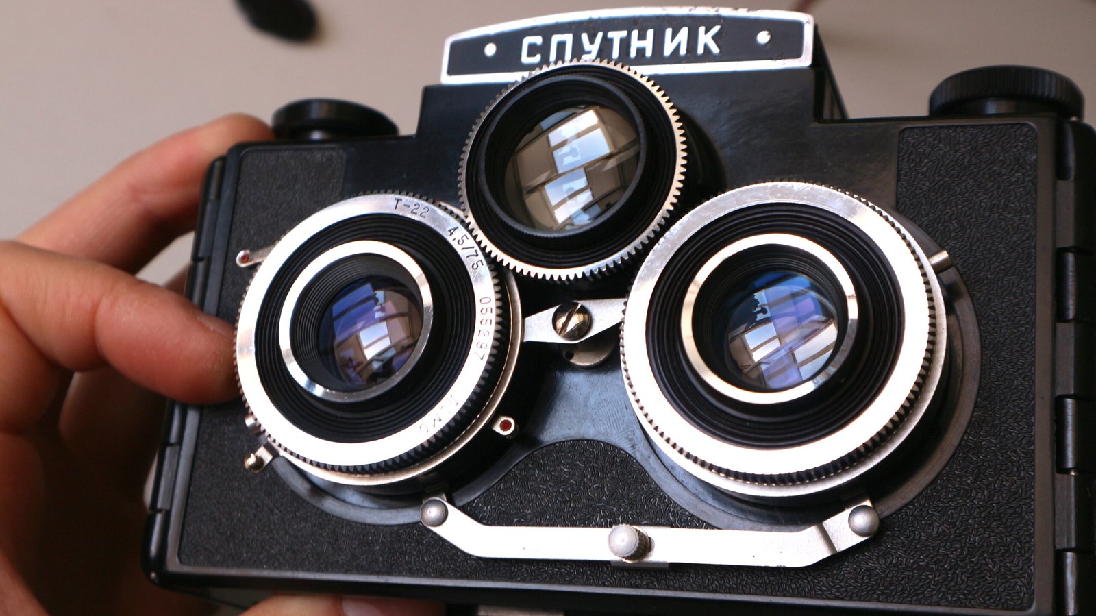 SPUTNIK Stereo 6x6 LOMO USSR Medium Format Camera - Image 4