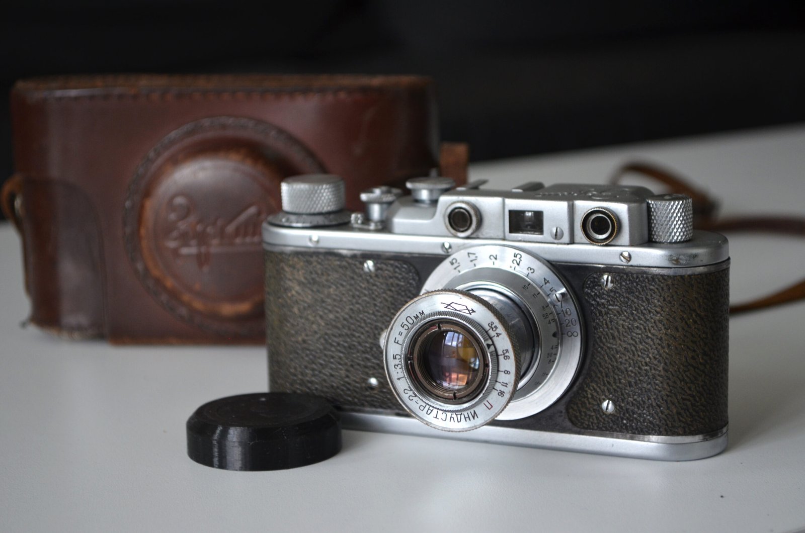 Zorki 1 Soviet Rangefinder Camera 35mm industar 22 50mm s/n 55139286